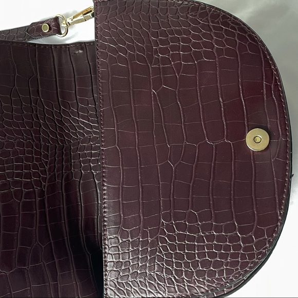 Zara Shoulder Bag - Picture 3 of 8